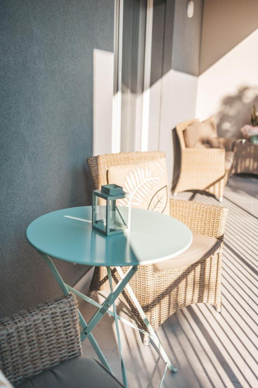 ポルト・ヴィーロ"La Terrazza Di Via Roma" Delta Del Po - Private Parkingアパートメント エクステリア 写真